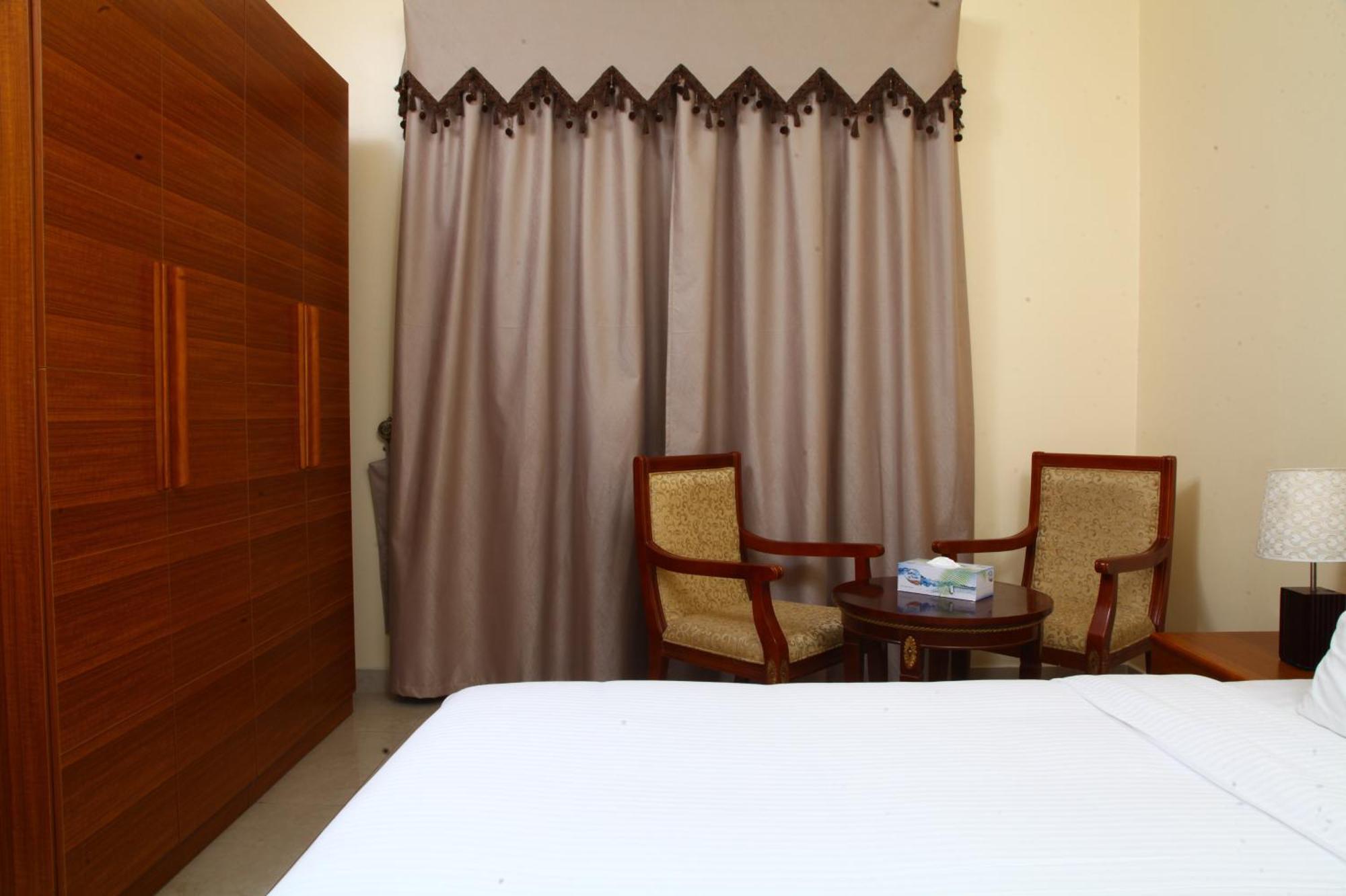 Dream Palace Hotel Ajman Ngoại thất bức ảnh