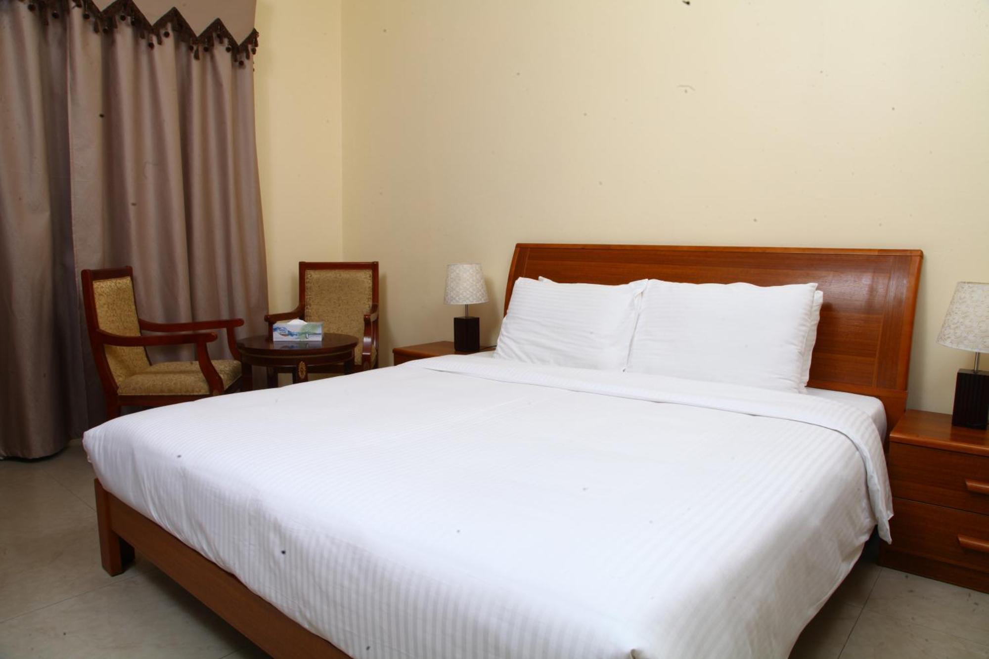 Dream Palace Hotel Ajman Ngoại thất bức ảnh