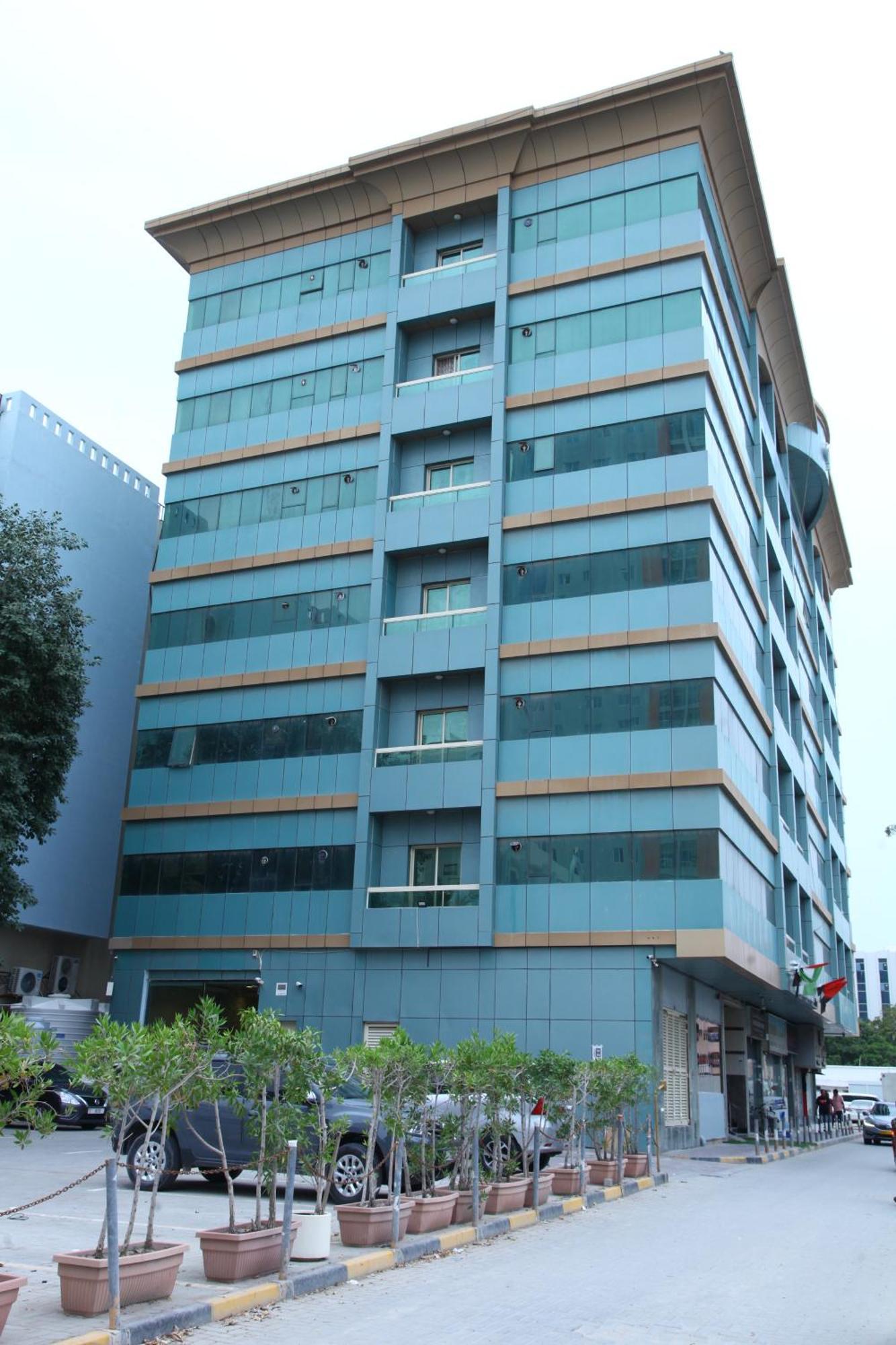 Dream Palace Hotel Ajman Ngoại thất bức ảnh